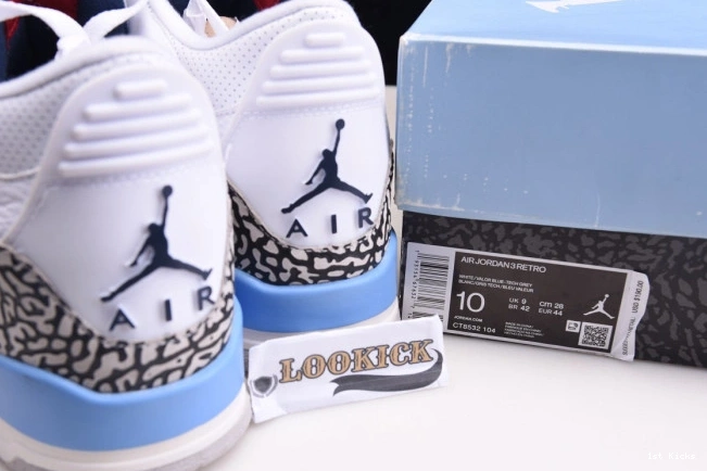 1st Kicks Jordan AllSeason 3 CT8532- 968 Air UNC 1104